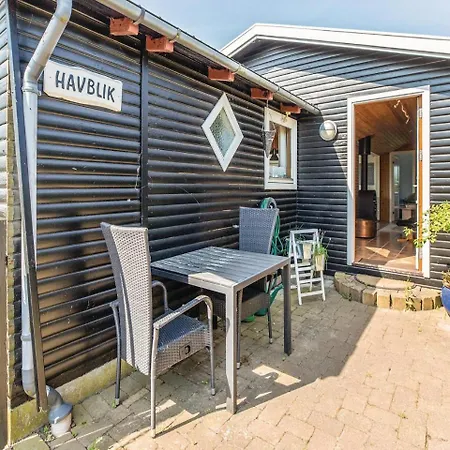 Three-bedroom Holiday In * スラーエルセ